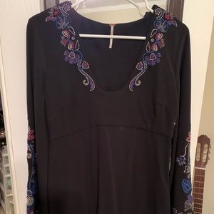 Bell sleeve dress by Free People